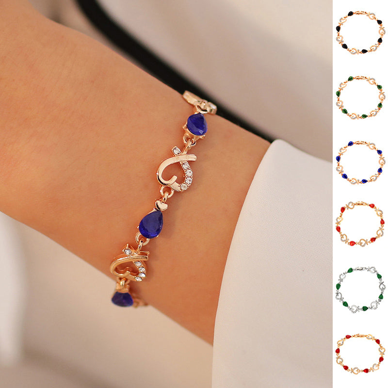 Hollow Heart-Shaped Love Bracelet with Rhinestones