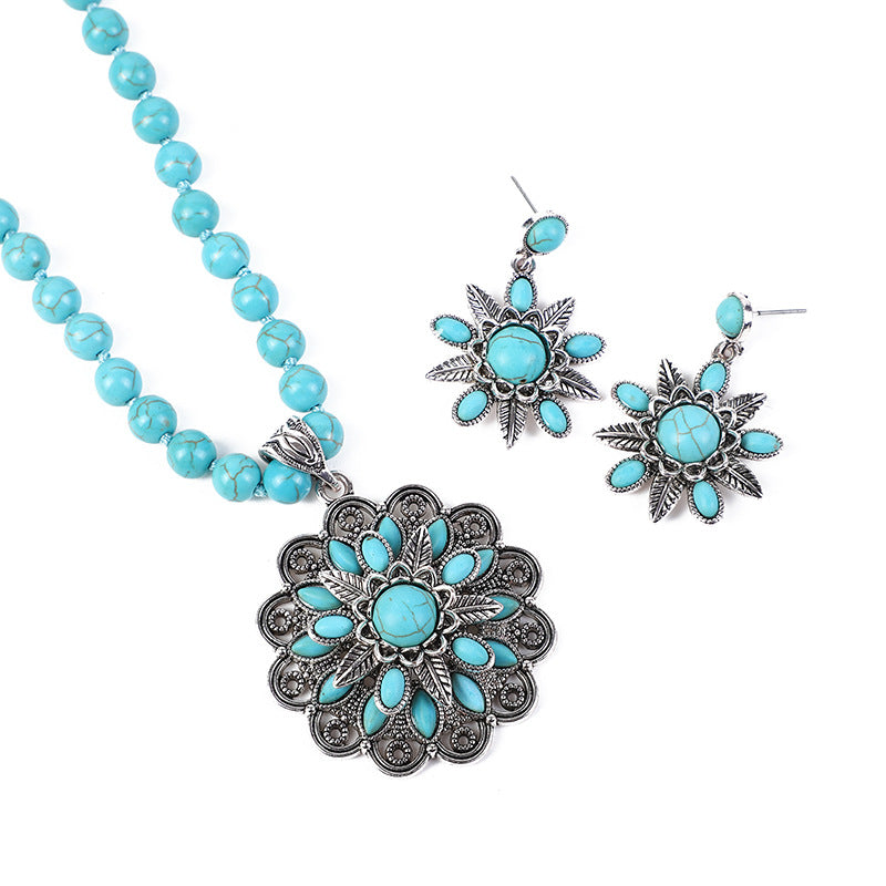 Western-Style Loose Turquoise Bead Necklace with Durable Electroplated Finish