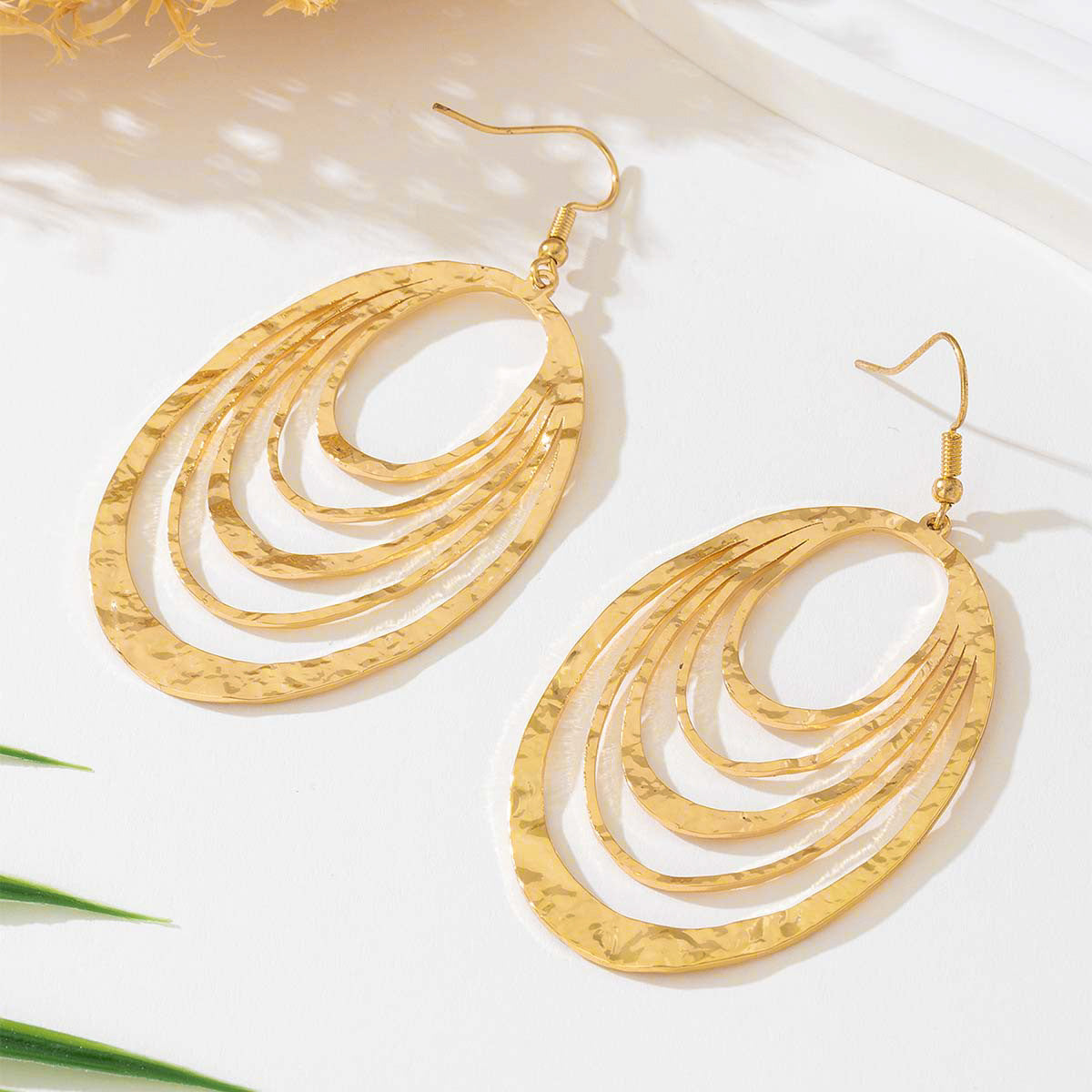 Elegant European & American Fashion 3-Layer Hollow Oval Gold-Tone Stainless Steel Dangle Drop Earrings