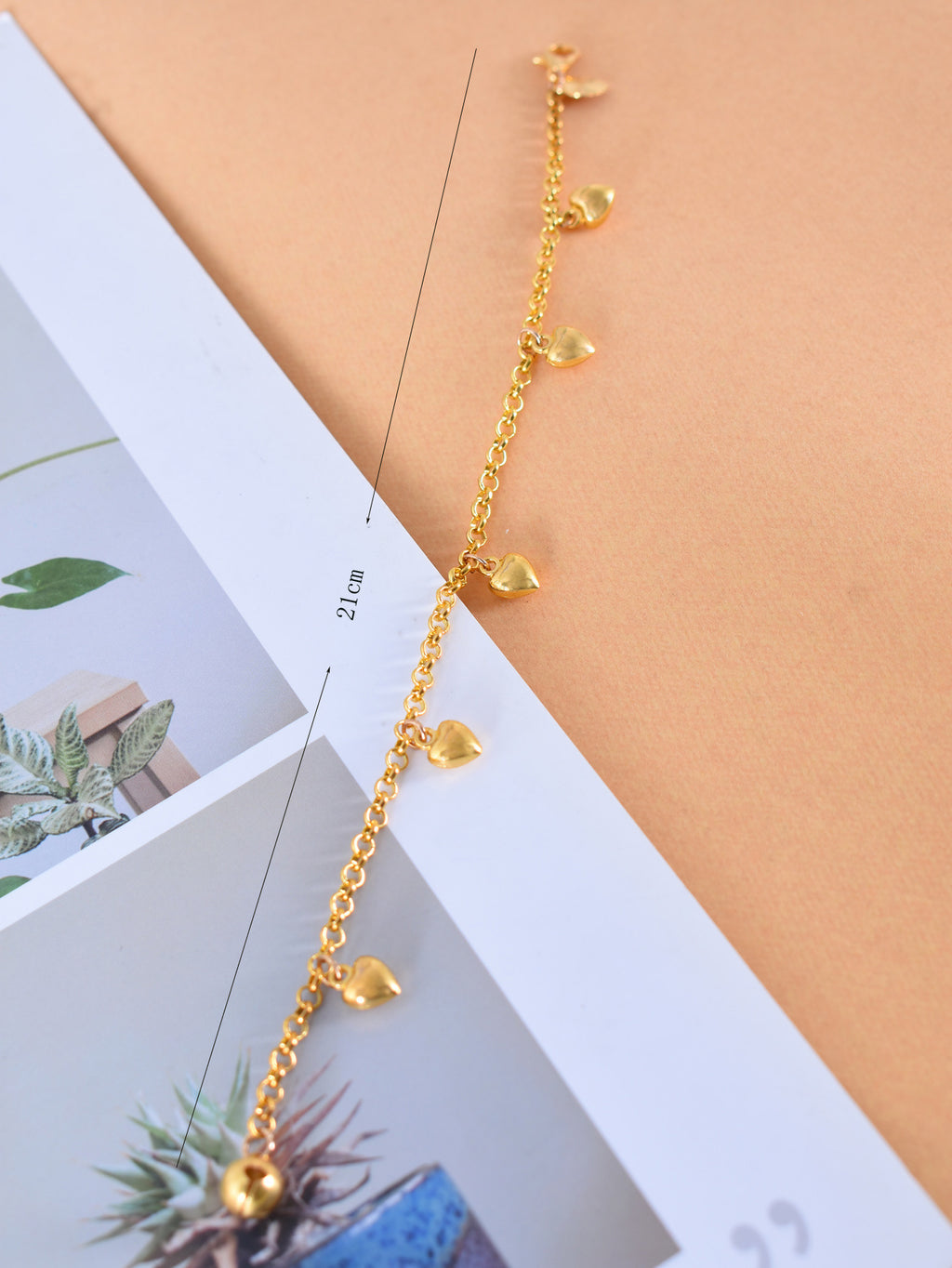New Simple Versatile Women’s Heart Charm Bracelet