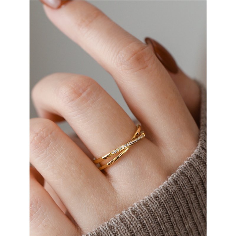 Non-Fading Light Luxury Exquisite Zircon Cross Ring – Elegant Sparkling Jewelry Accessory